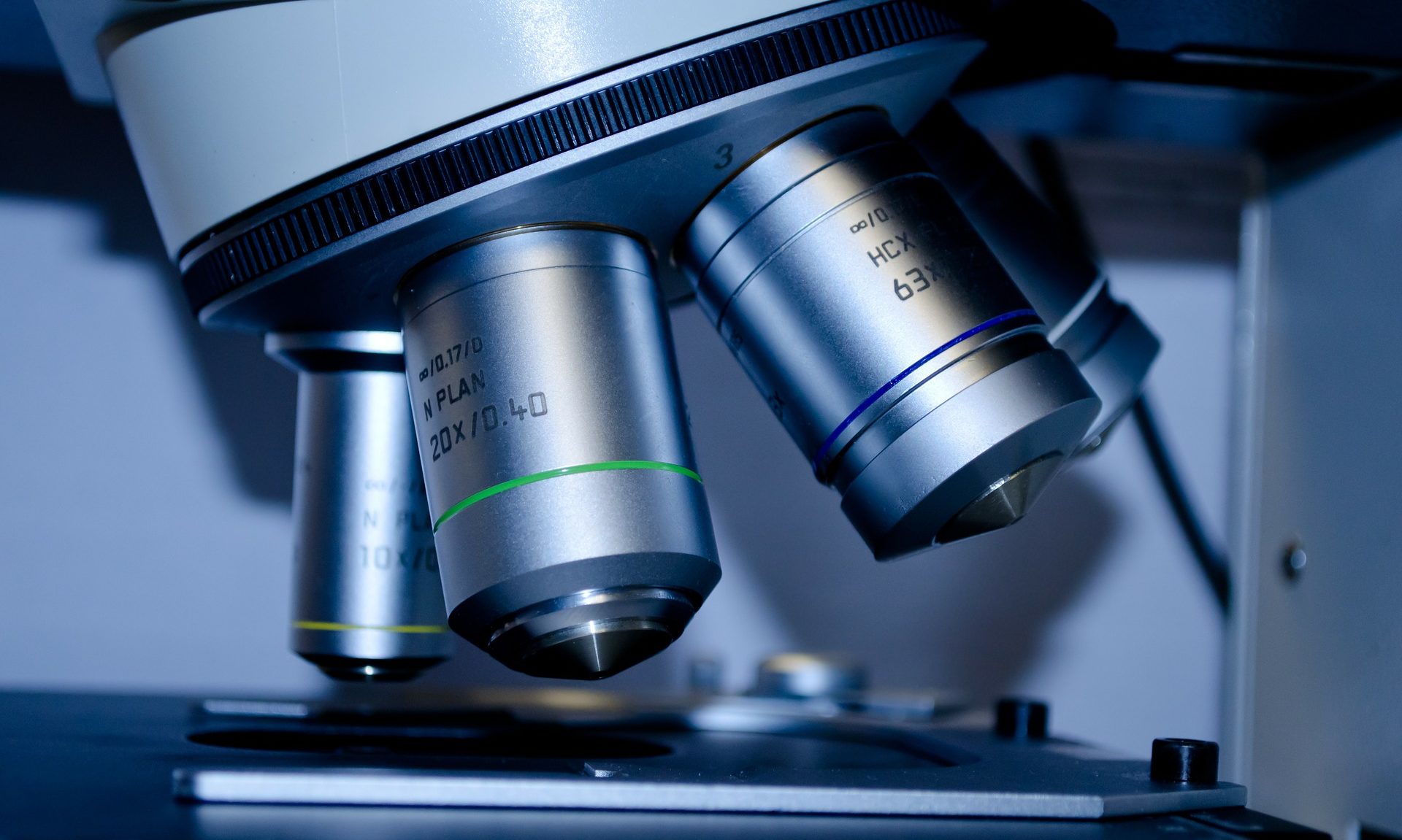 cropped-cropped-microscope-275984_1920-e1632854415797.jpg